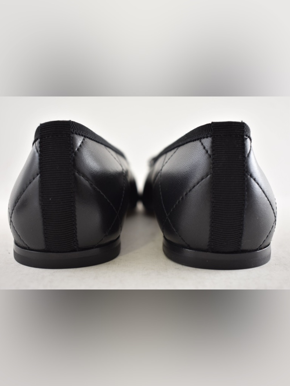 Chanel 26M Coco Beach Cambon Black White CC XL Logo Ballet Ballerina Flat 39.5 - Picture 15 of 16